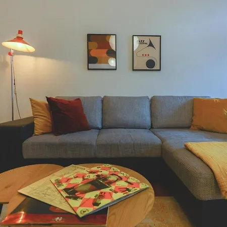 Apartament Center Lovely Balcony Flat *