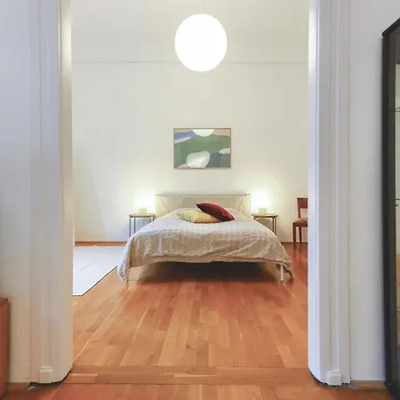 Center Lovely Balcony Flat * Budapeszt