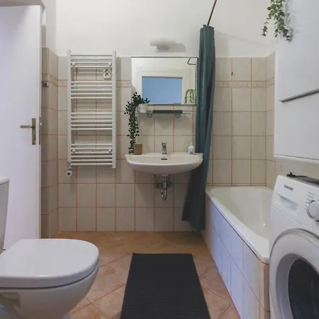 Center Lovely Balcony Flat *