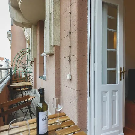 Apartament Center Lovely Balcony Flat Budapeszt