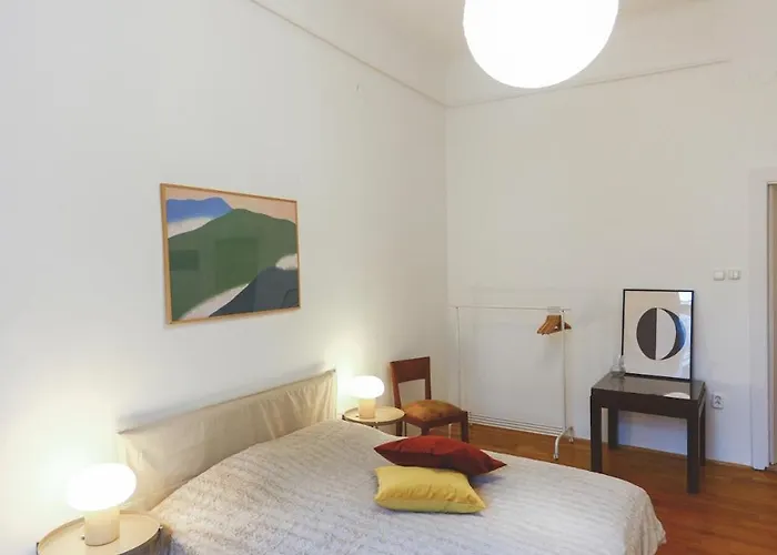 Apartament Center Lovely Balcony Flat Budapesta